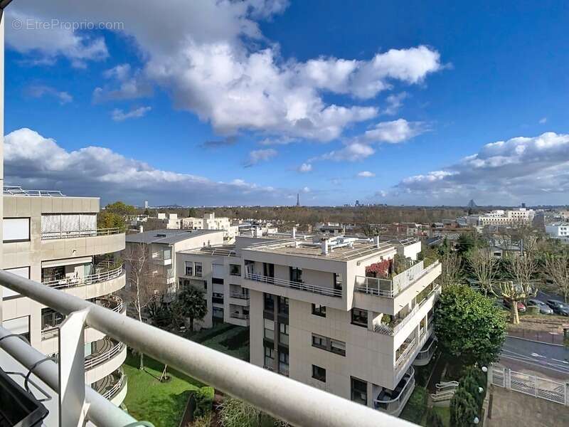 Appartement à SURESNES