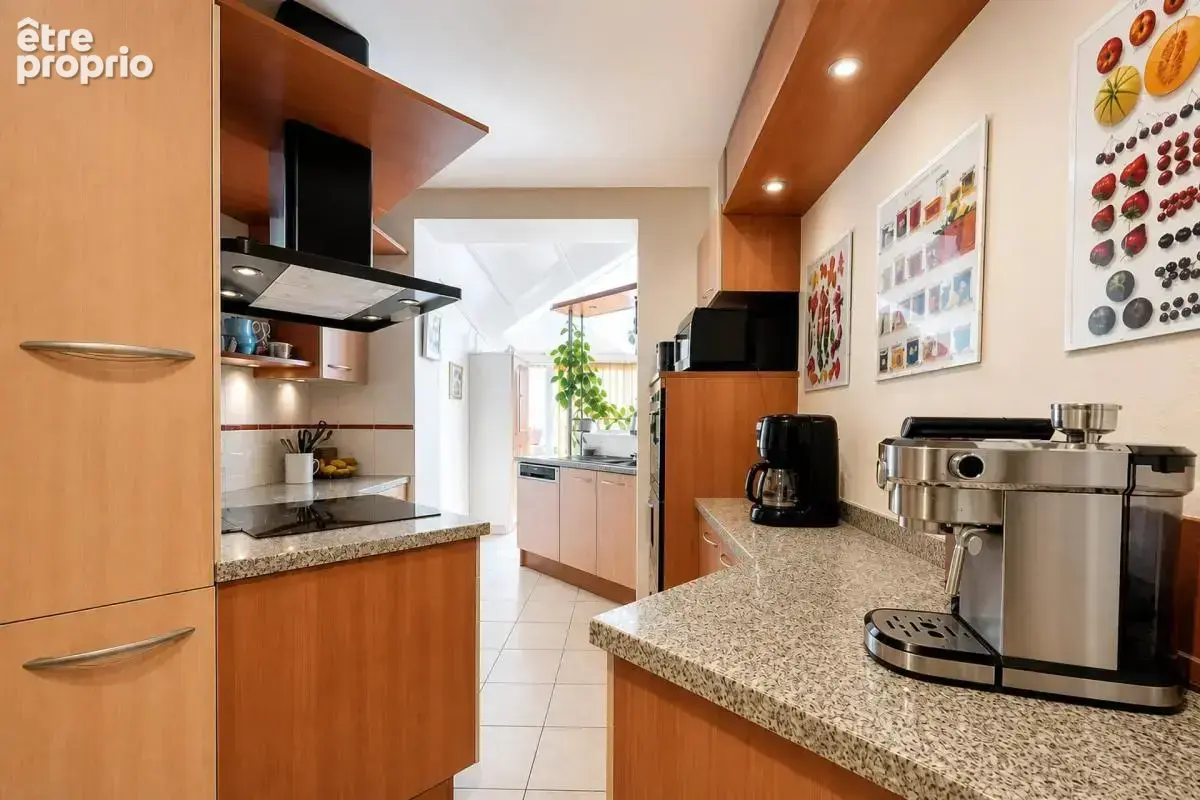 Maison de 6 pièces de 125 m² à Cholet - photo 8