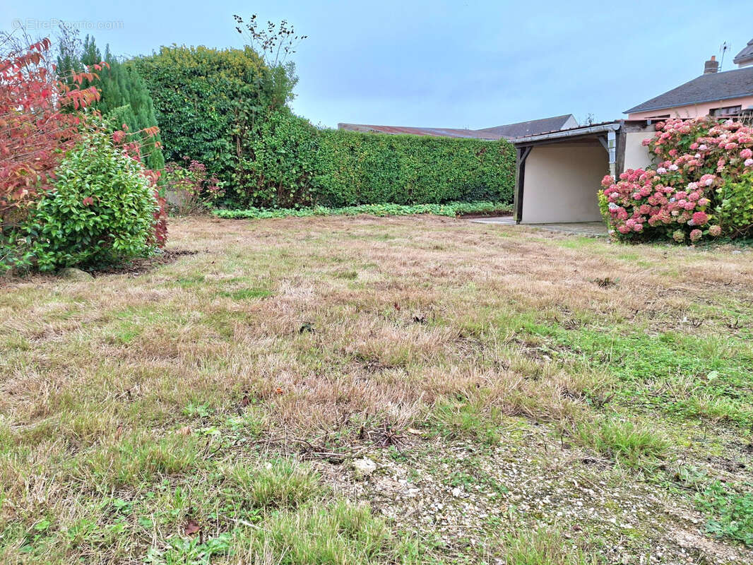 Maison à BRACQUEMONT