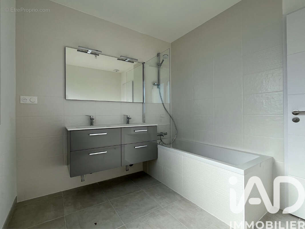 Photo 8 - Maison à MONTAIGU