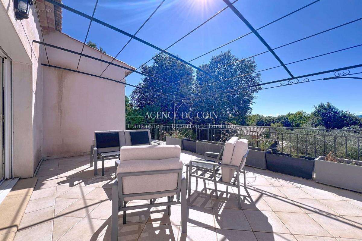 Maison à MOISSAC-BELLEVUE