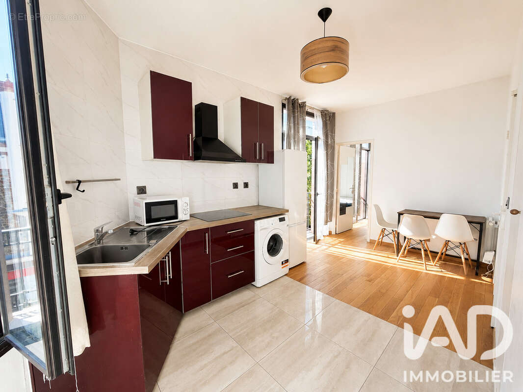 Photo 3 - Appartement à SURESNES