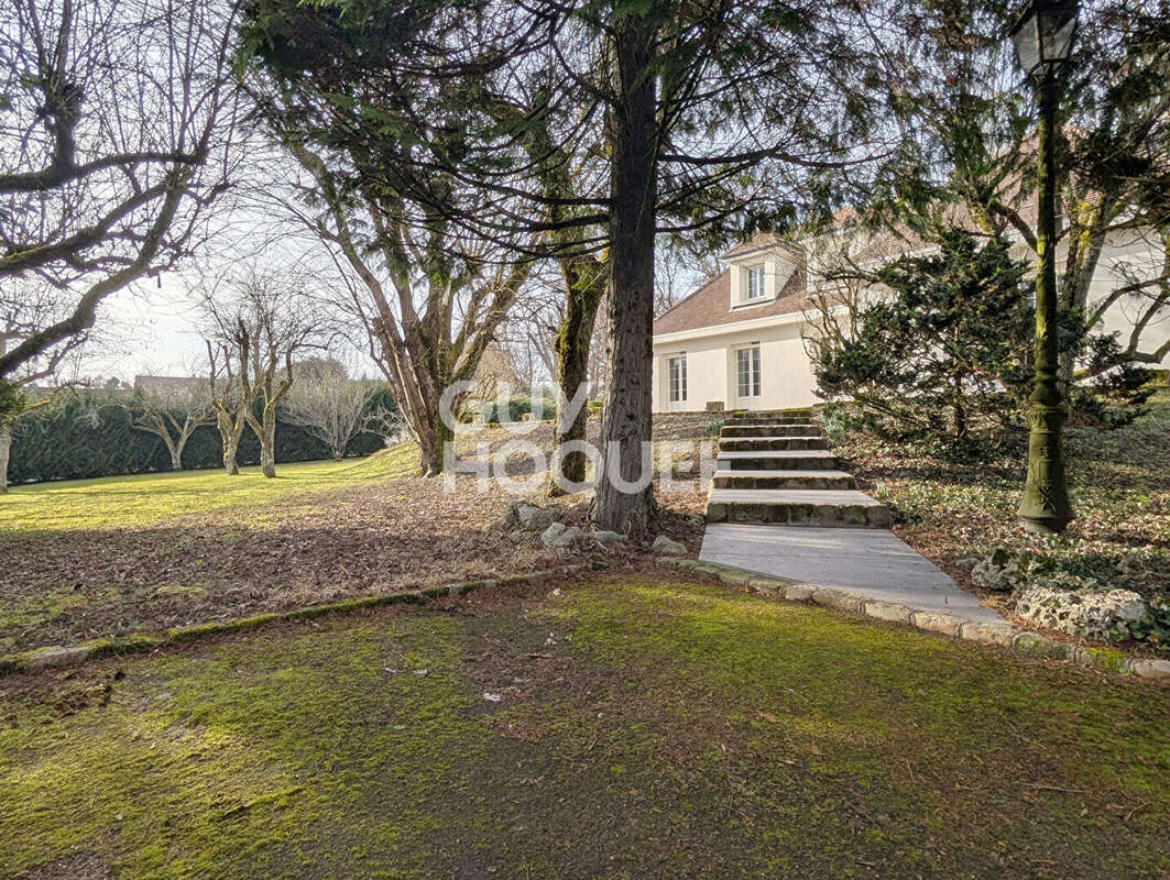 Maison à ECOLE-VALENTIN