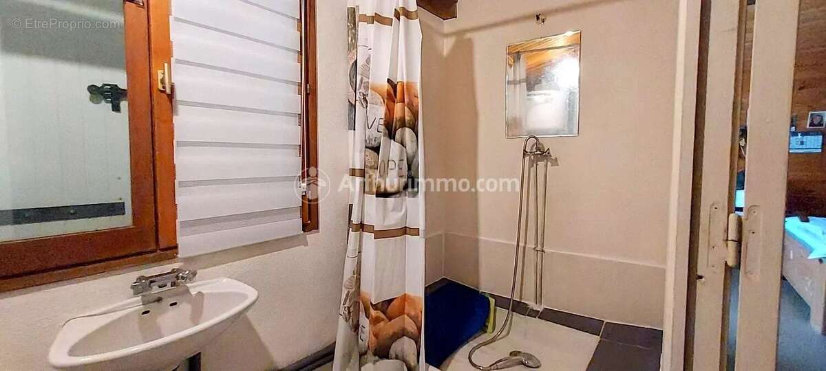 Maison à LES MARTYS