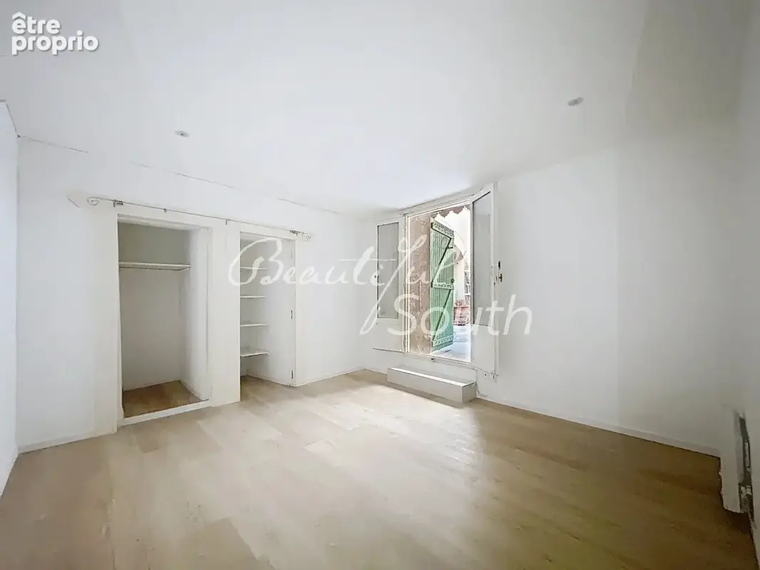 Local de 75 m² au charme atypique en centre-ville - photo 6