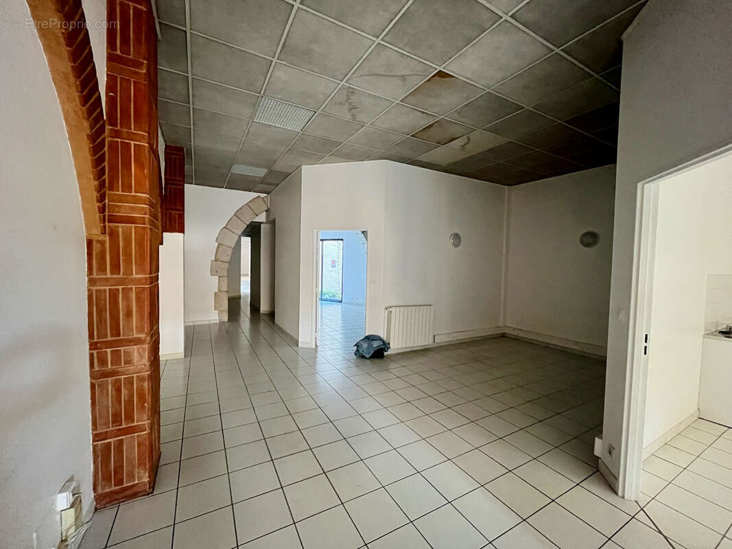 Commerce à VILLENEUVE-SUR-LOT