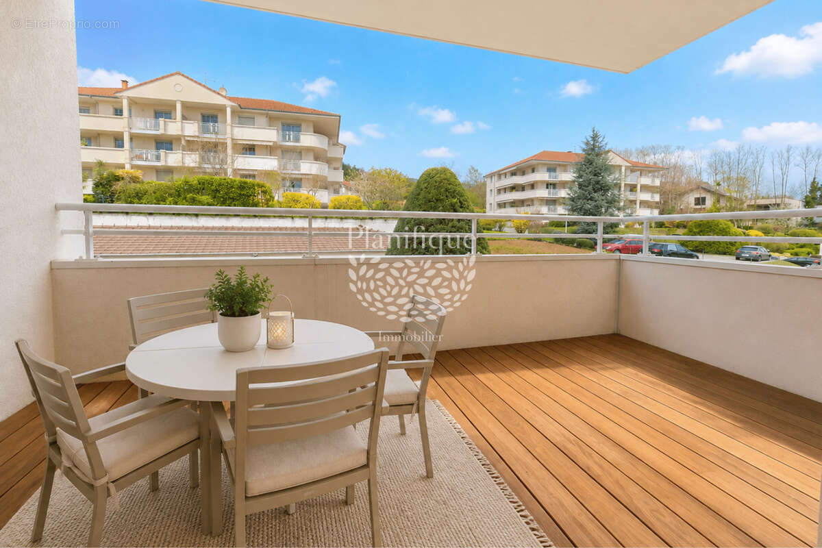 Splendide T5 à Divonne-les-Bain, 54 m2 de terrasse - photo 12