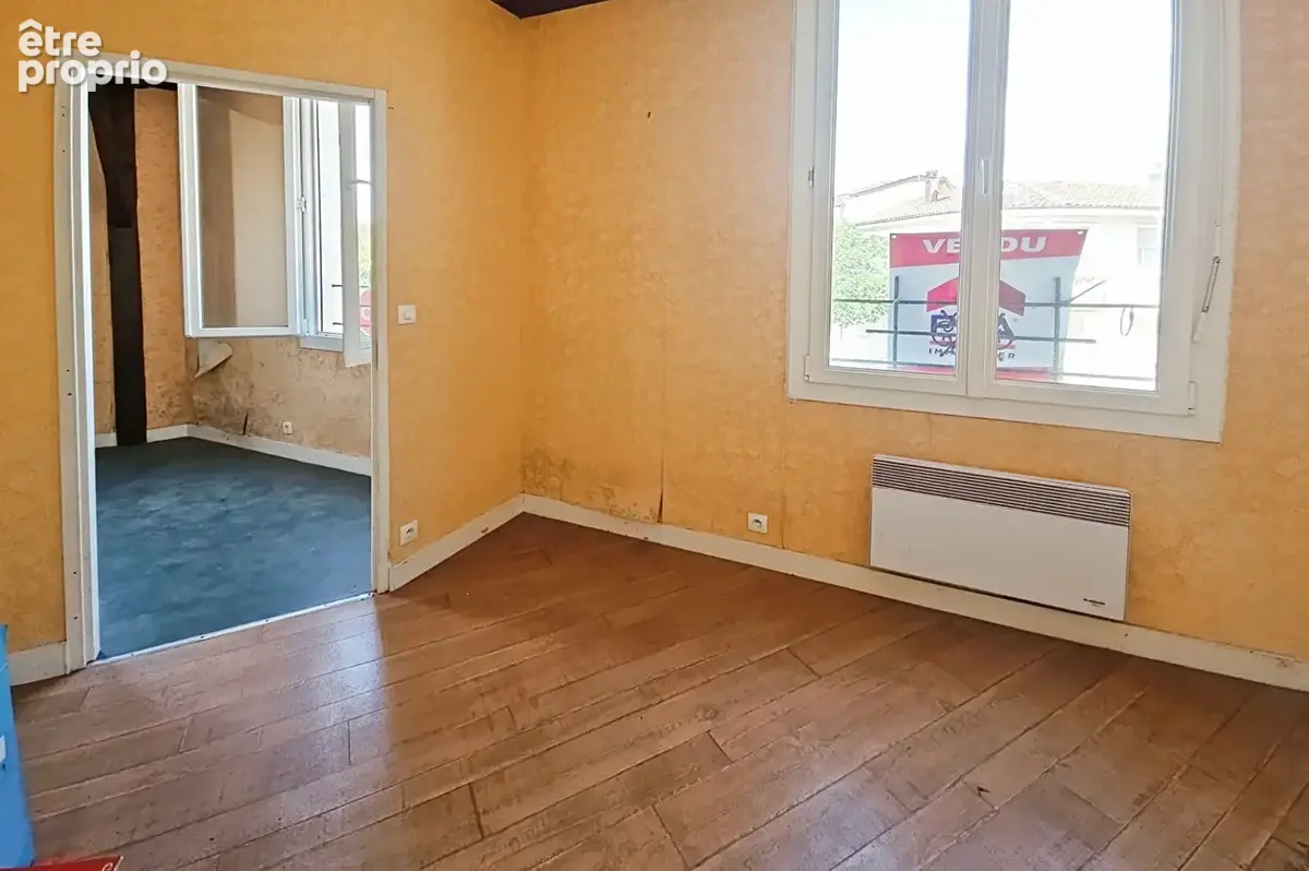 PAUILLAC 33250 - Immeuble 200 m² - investissement locatif -  CENTRE VILLE - photo 9