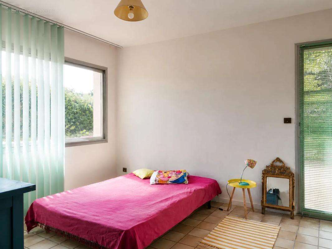 Maison de 8 pièces de 232 m² situé à Guer - photo 8