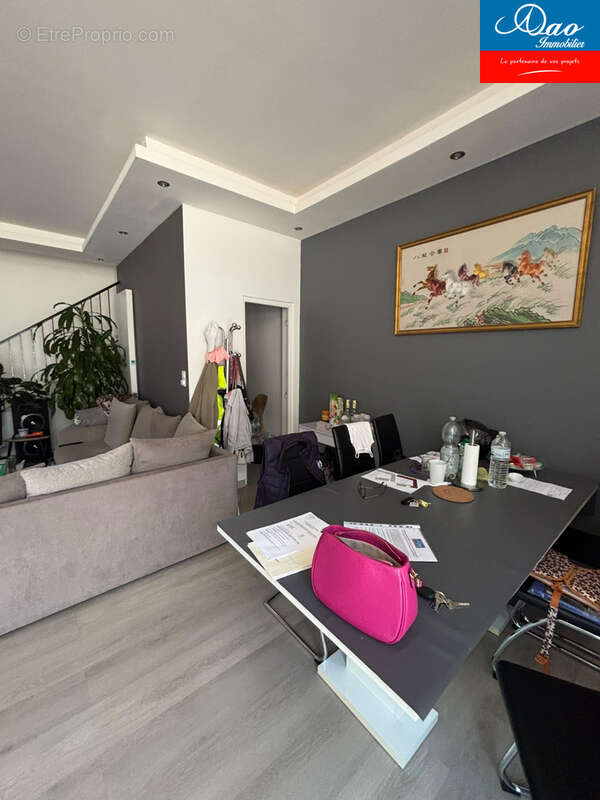 Troyes - Maison type 5 avec deux ateliers pour activité professionnelle - photo 4