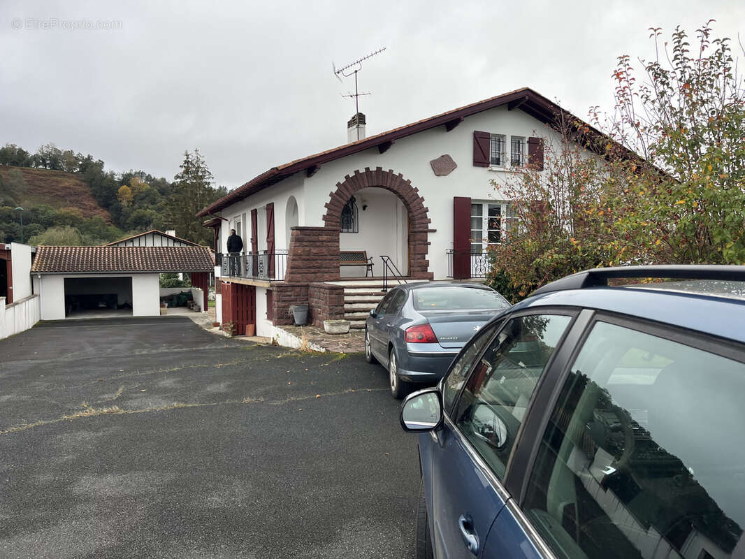 Maison à SAINT-JEAN-LE-VIEUX