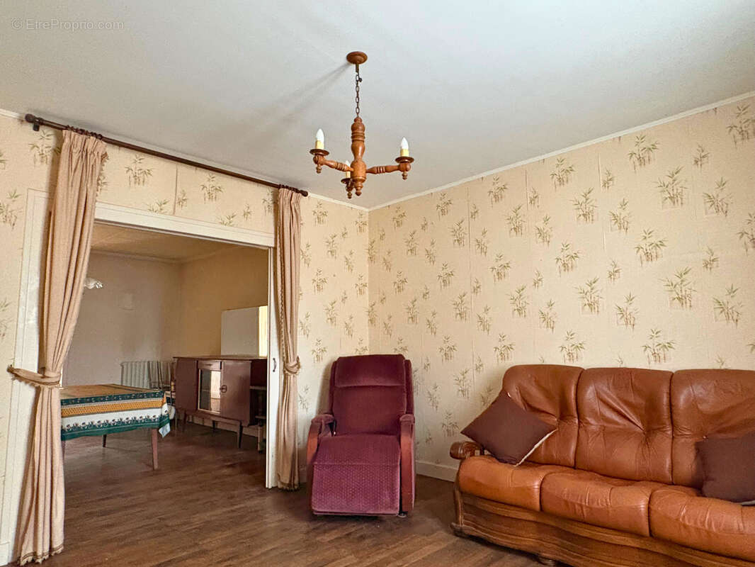 Maison à COGNAC
