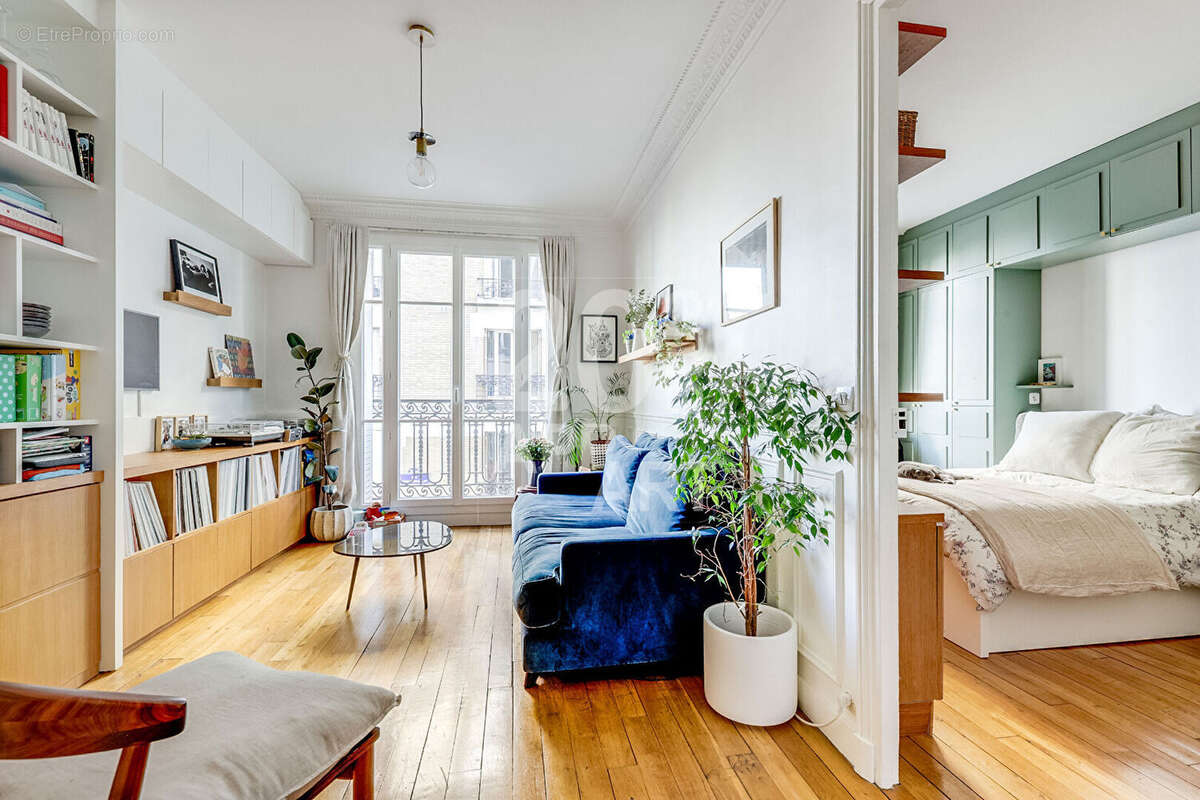 Appartement à PARIS-20E