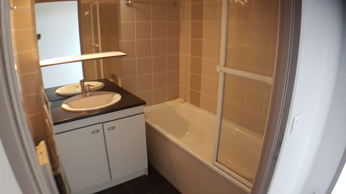 Appartement à AUDIERNE