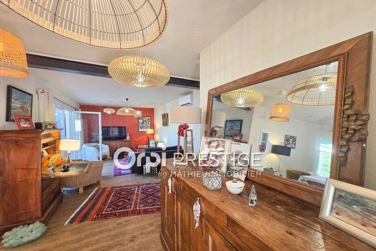 Appartement 66 m² à Biot  - photo 3