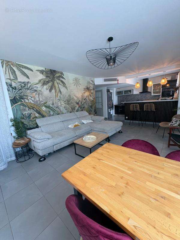 Appartement À Vendre - photo 3
