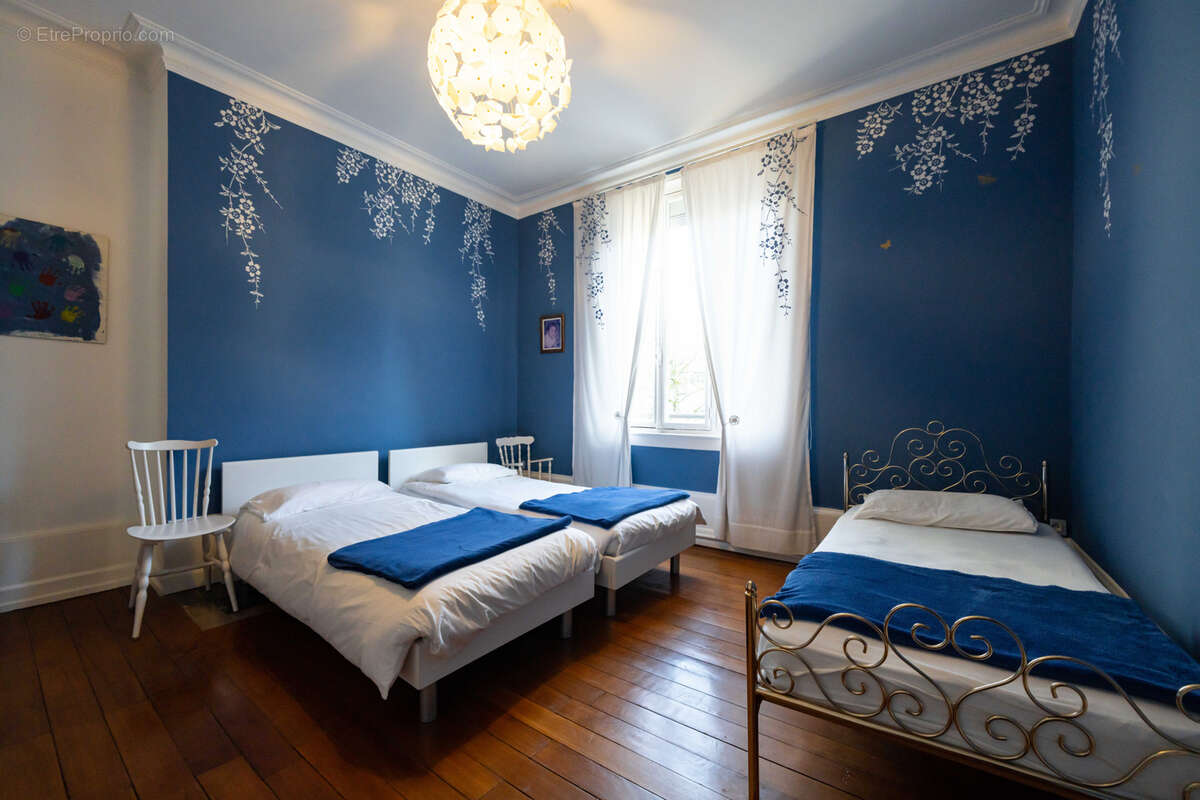 Vente demeure exceptionnelle avec piscine - hyper-centre - photo 12