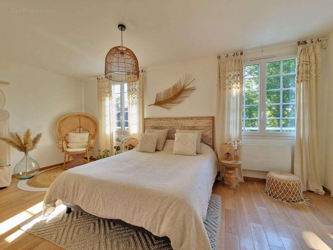 Maison à JOUY-EN-JOSAS