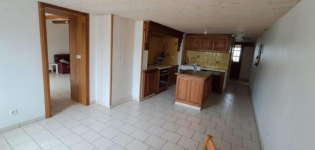 Maison à PUILLY-ET-CHARBEAUX