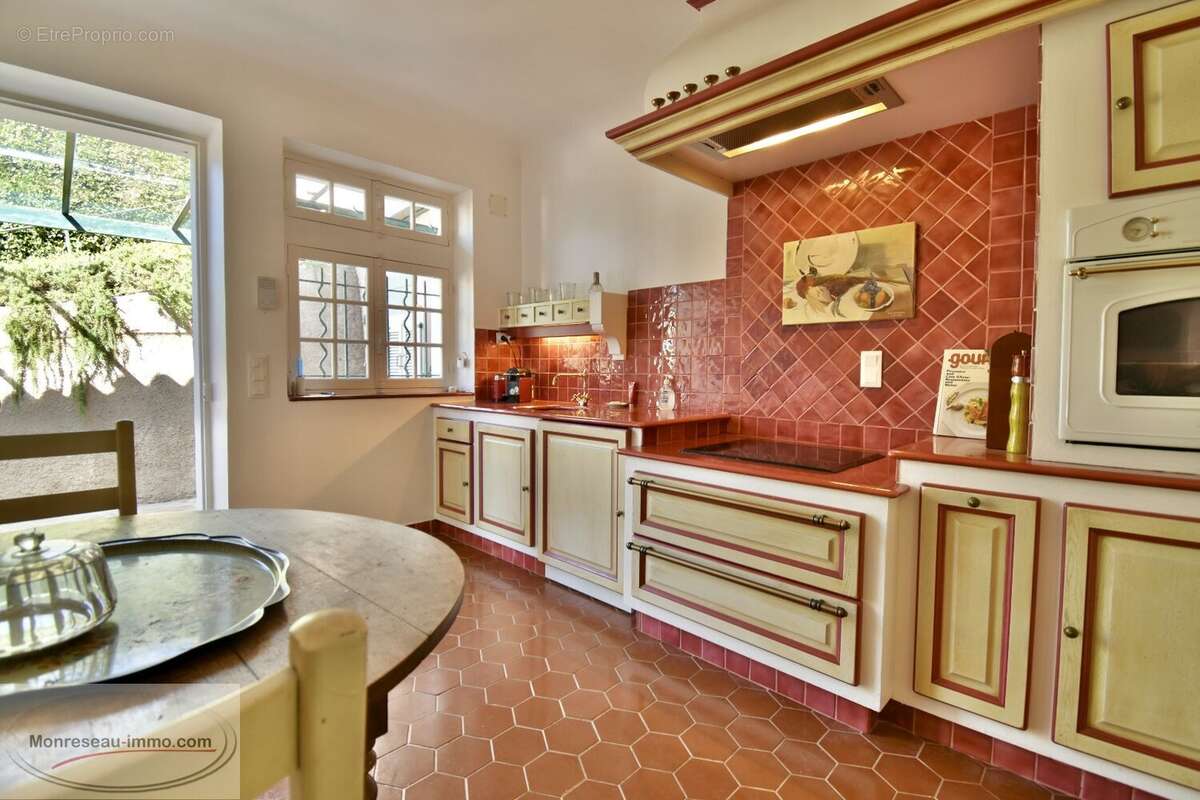 Grasse  Magnifique propriété - photo 9