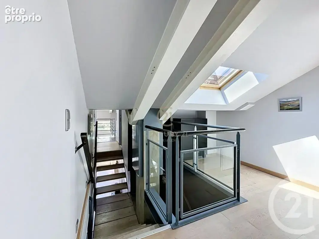 Maison 184 m² à Lorette  - photo 11
