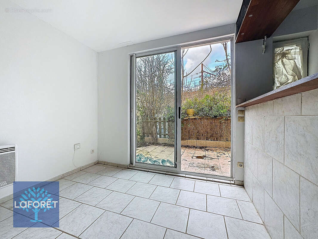 Appartement à DAMMARIE-LES-LYS