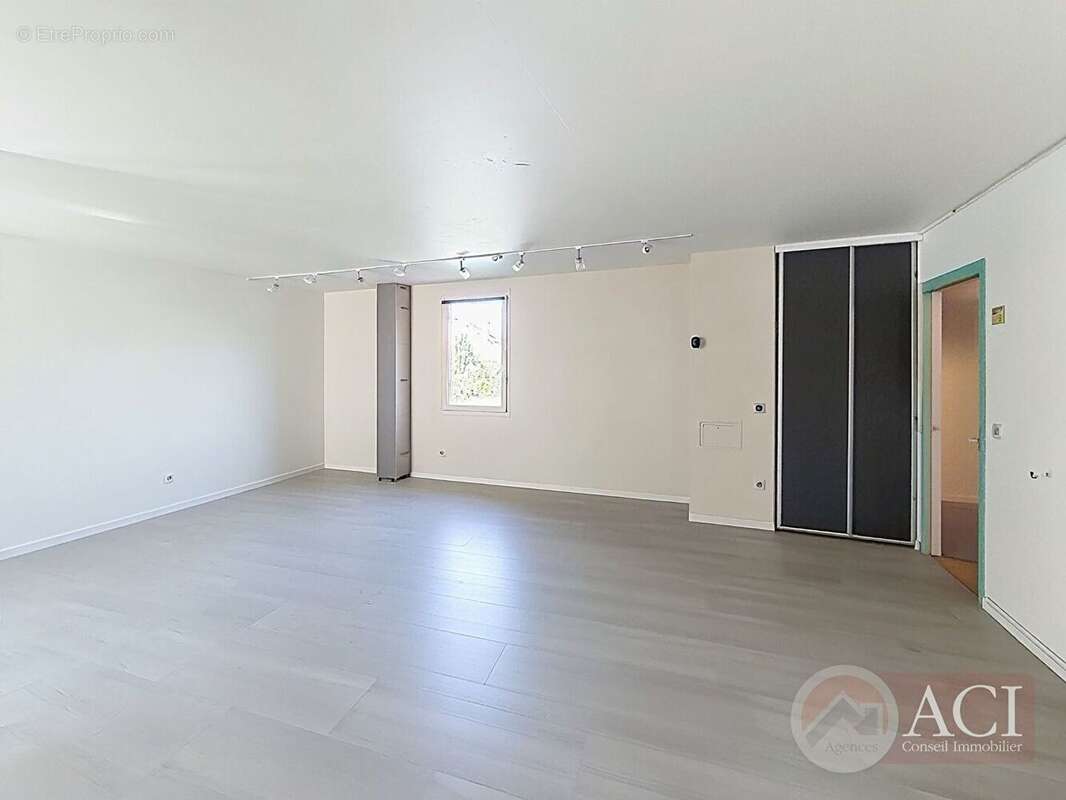 Appartement 4 pièces à Deuil-la-barre (95170) - photo 2