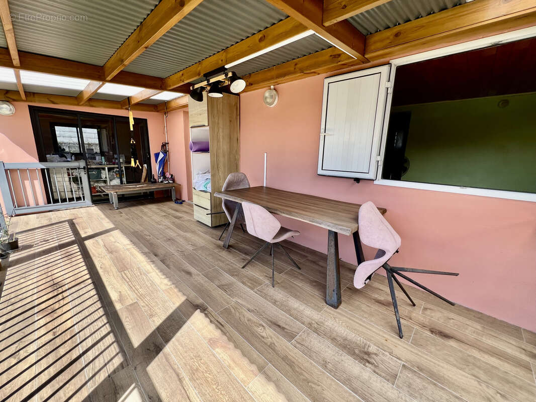 Maison à SAINT-PHILIPPE