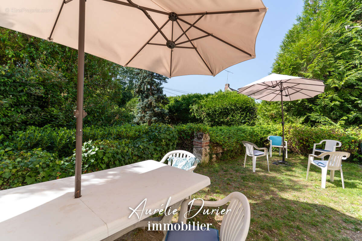 Maison à MONTRICHARD