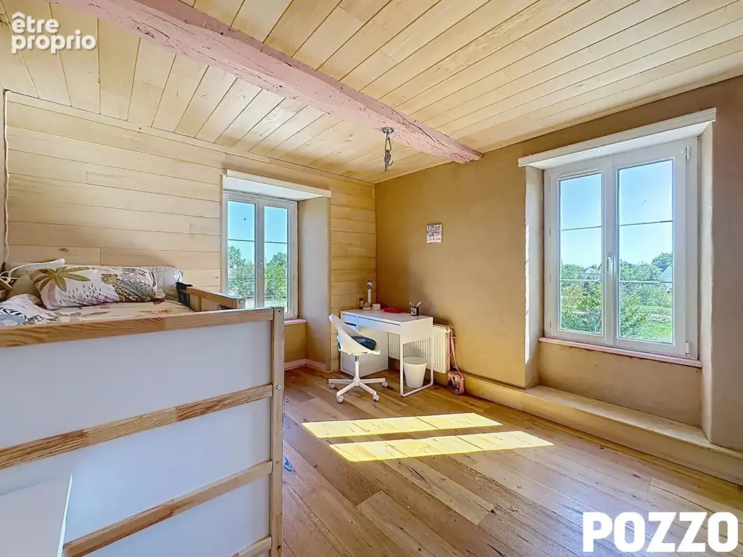 Maison en pierres du XVIIème siècle Bacilly 8 pièce(s) 286 m2 - 11929 m² de terrain - Possibilité chambres d'hotes - photo 16