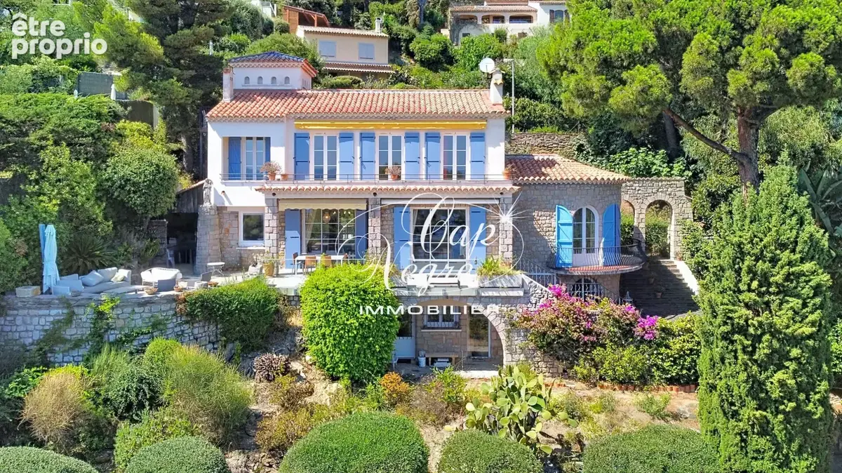 Propriété de charme avec accès privé à la plage au Lavandou - photo 2