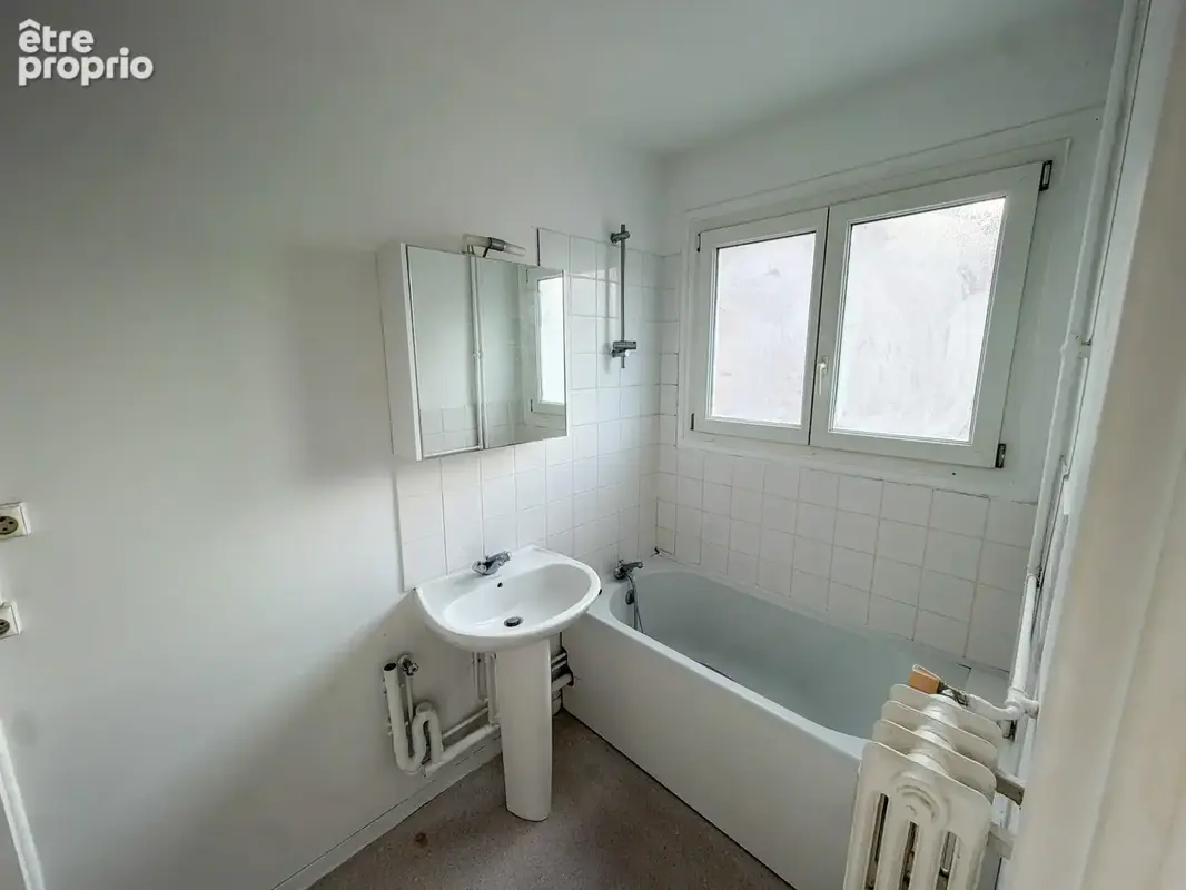 Appartement 2 pièces 43 m² à vendre à Tourcoing (59200) - photo 4