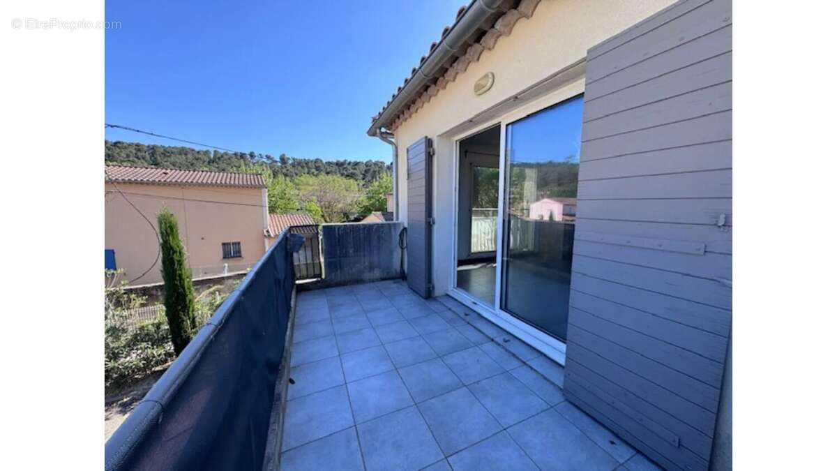 Appartement à BARBENTANE