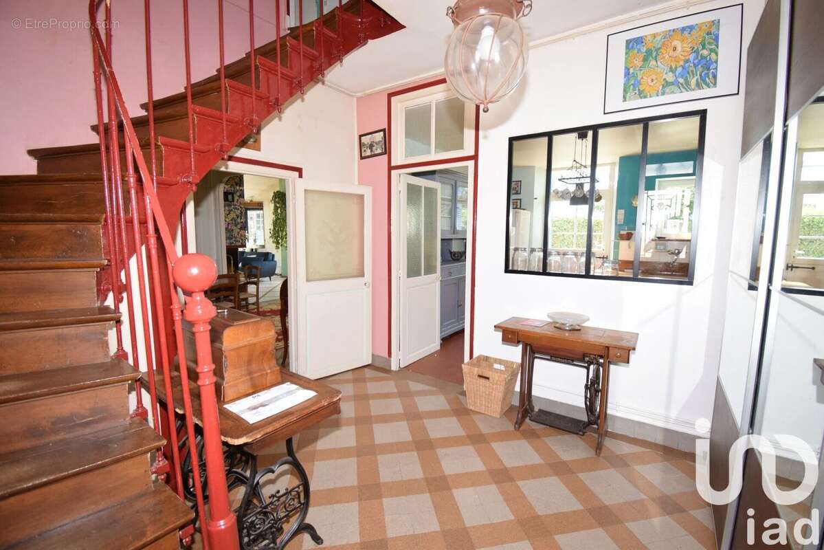 Photo 8 - Maison à VERNEUIL-L'ETANG