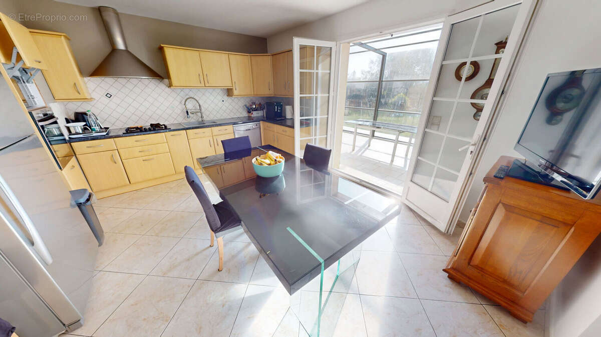 Maison à FRENOUVILLE