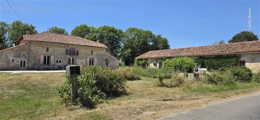 Maison à ALLOUE