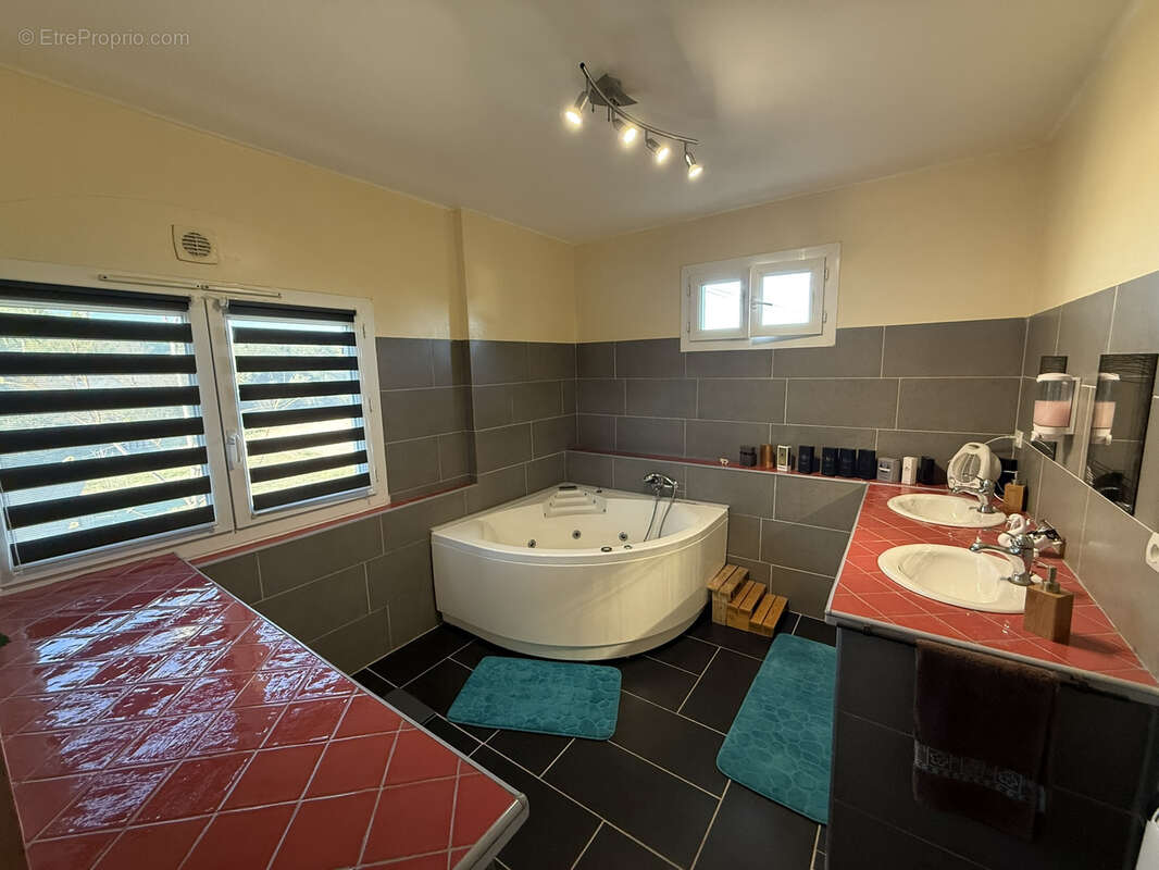 Appartement à MARGUERITTES