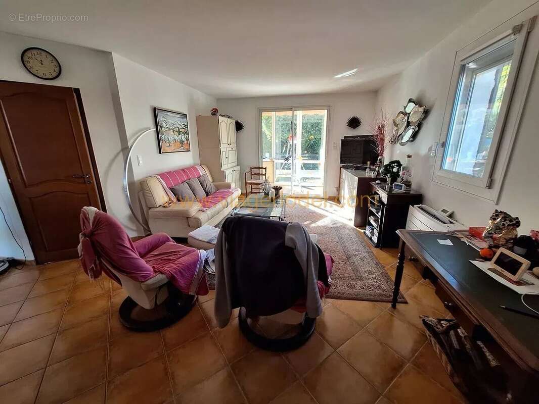 Maison à SIX-FOURS-LES-PLAGES