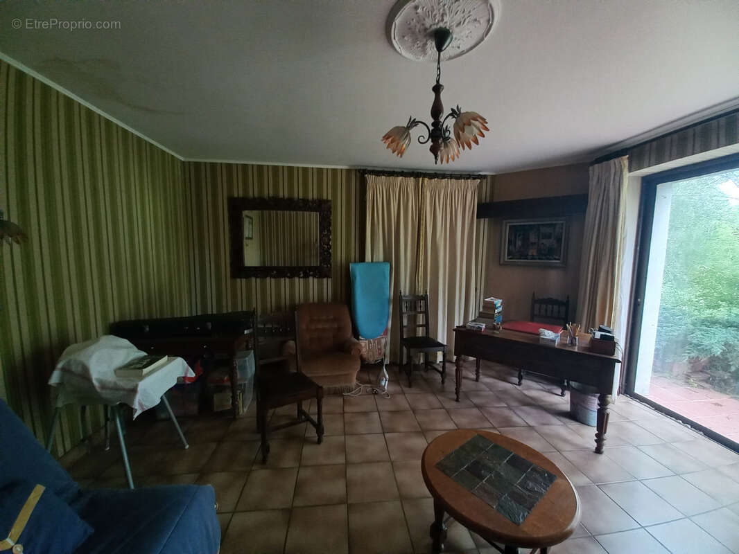 Maison à MIRANDE