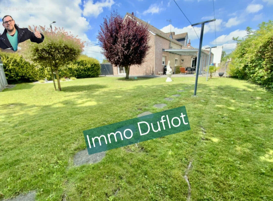 Maison à SAINT-AMAND-LES-EAUX