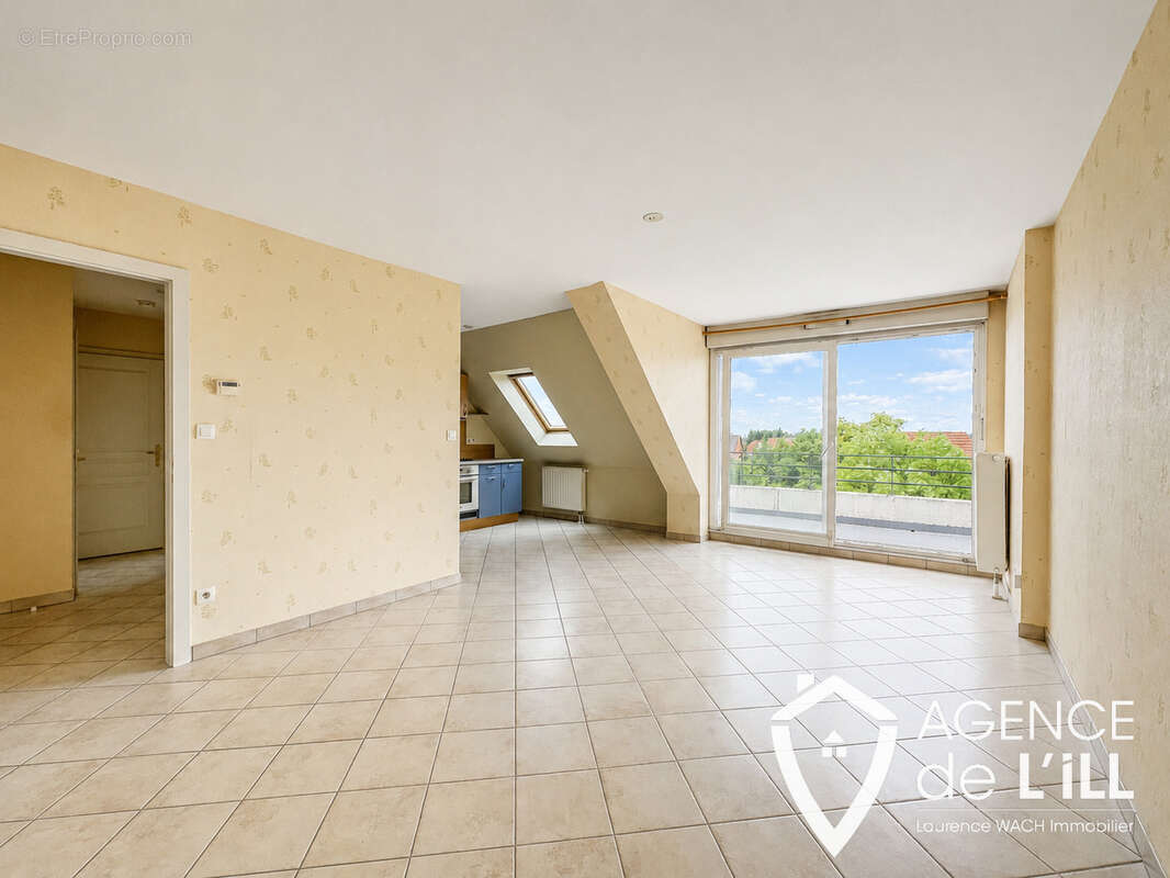 Appartement à CHATENOIS