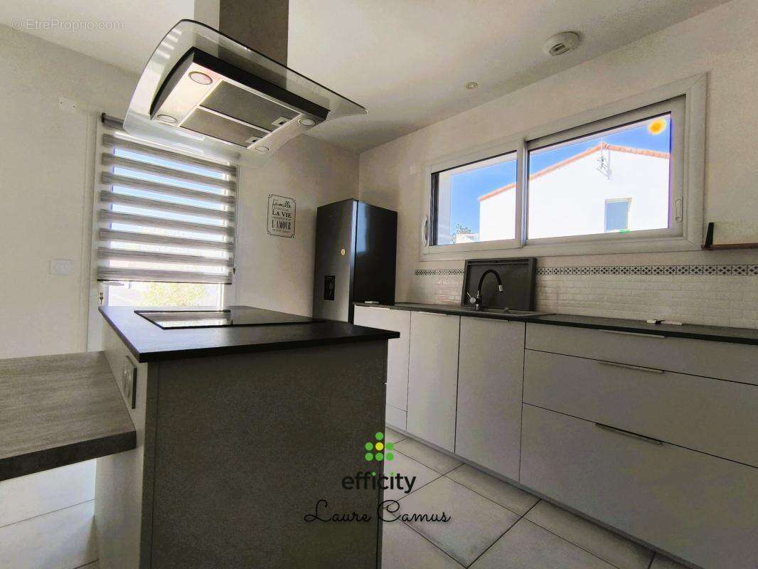 Maison 84 m² à Sainte-Foy  - photo 4