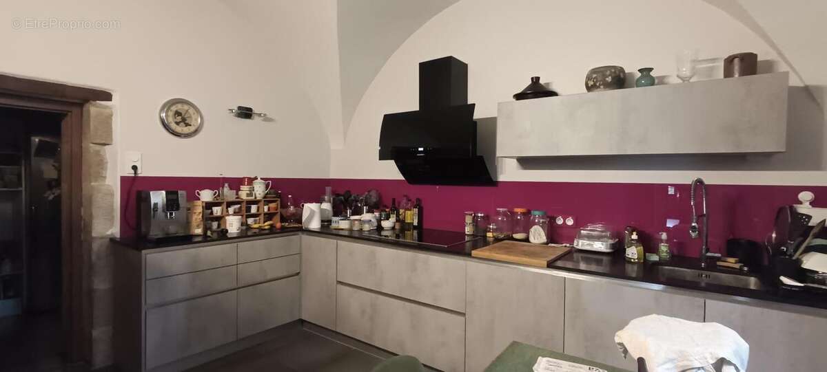 Maison à SAINT-DONAT-SUR-L&#039;HERBASSE