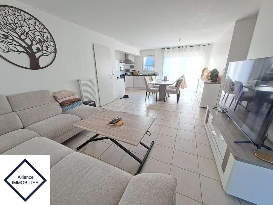 Maison à MONTAUBAN-DE-BRETAGNE