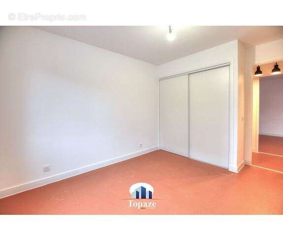 Commerce 59 m² à Frejus  - photo 5