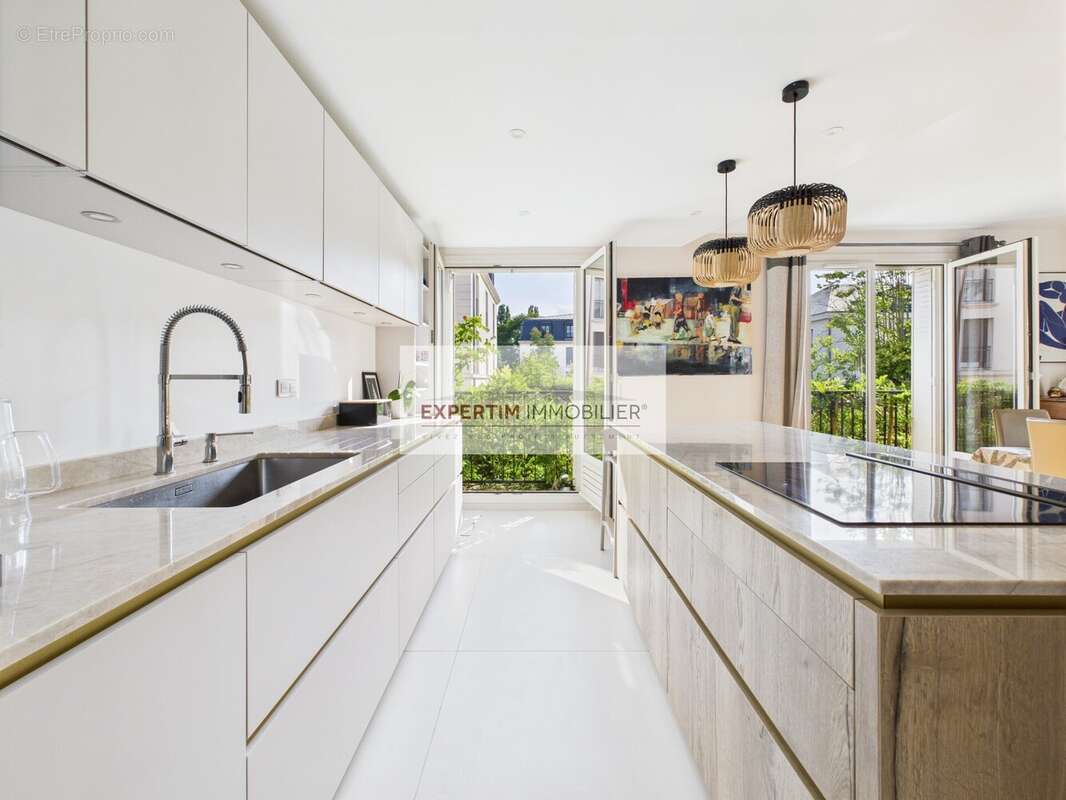 Appartement à VERSAILLES