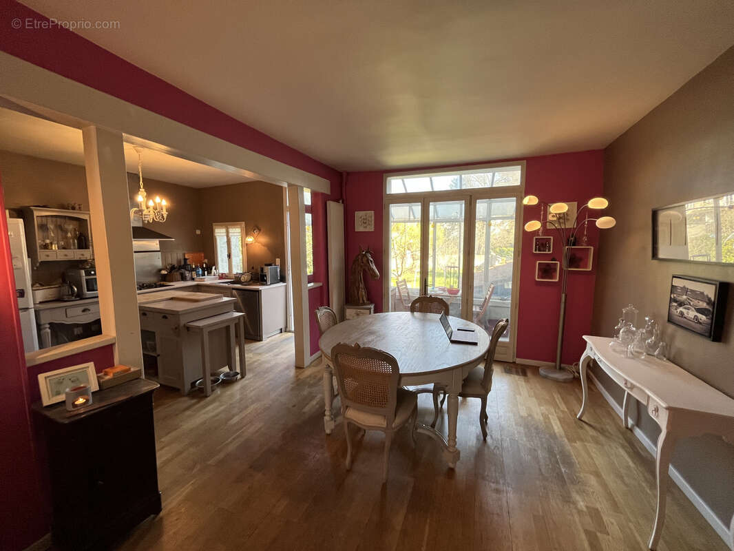 Maison à PONT-SAINTE-MAXENCE