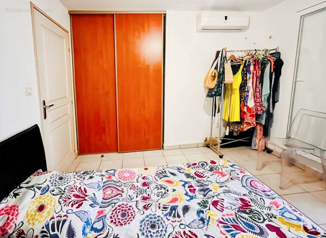  à vendre – t3 traversant avec double varangue – sainte-clotilde  - photo 16