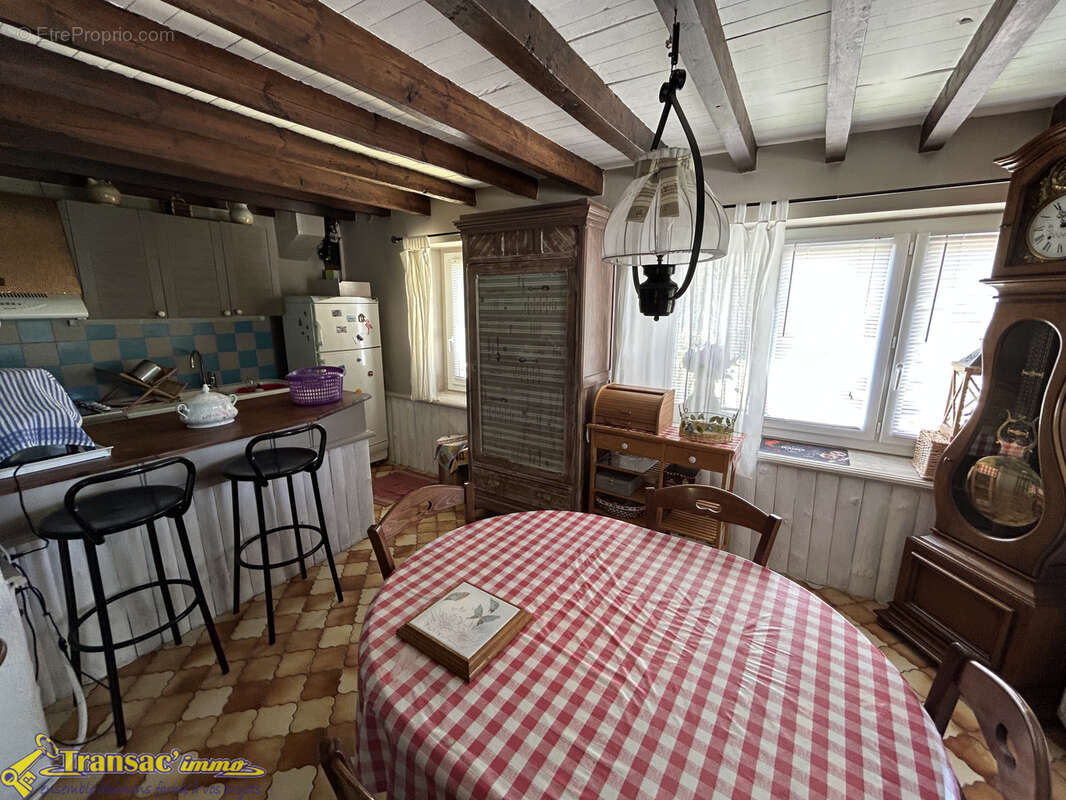 Maison 6 pièces 103m2 avec terrain et piscine - photo 5