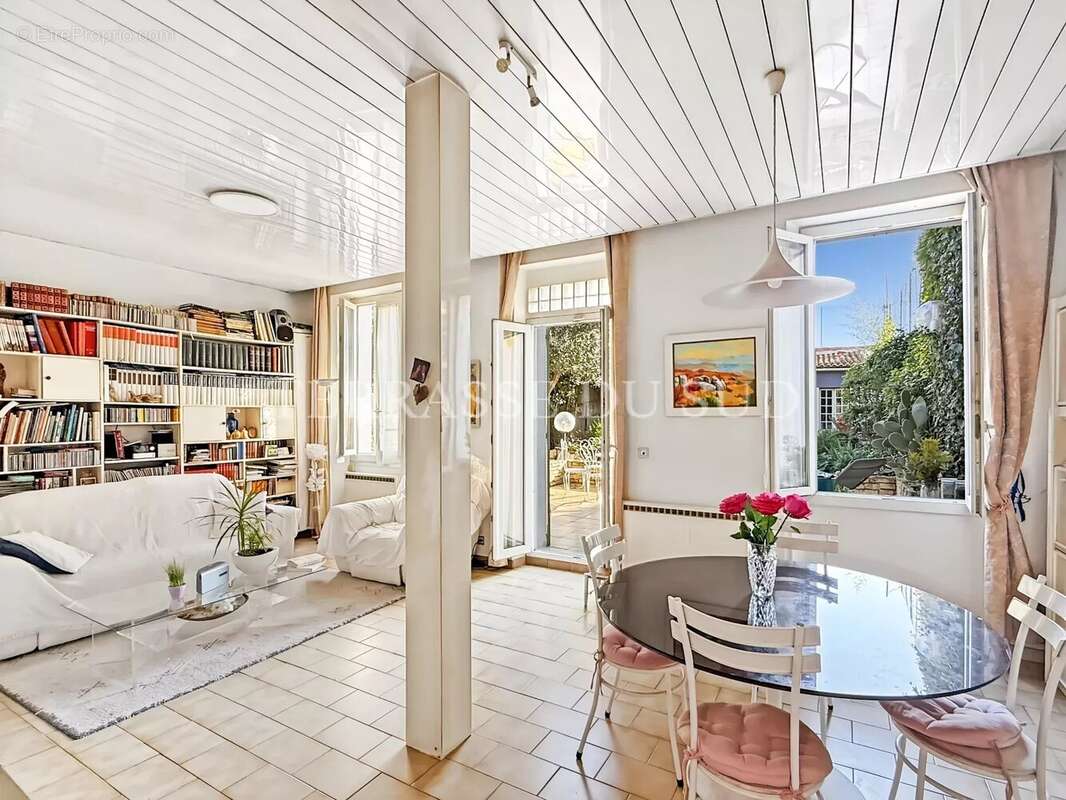 Maison à MARSEILLE-5E